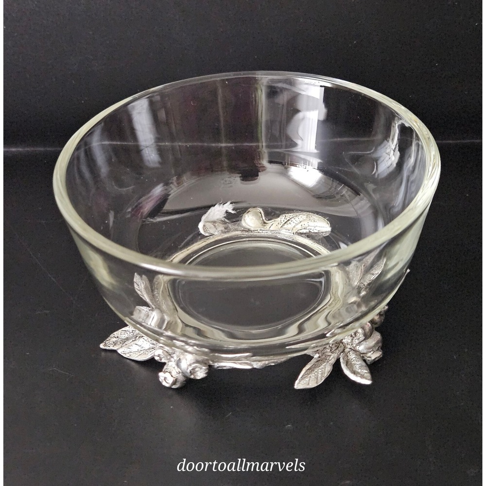 Vagabond House Farmer's Market Blueberry Glass Bowl 4.5"
